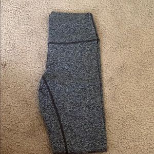 Lululemon leggings in perfect condition